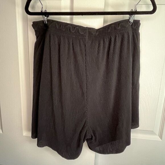 NWT Adidas Lined Drawstring Athletic Shorts Women’s XL - Picture 6 of 7